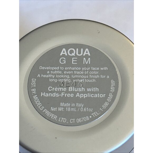 Models prefer aqua Gem creme blush w/ hands free applicator 0.61 oz vintage New - Picture 3 of 6